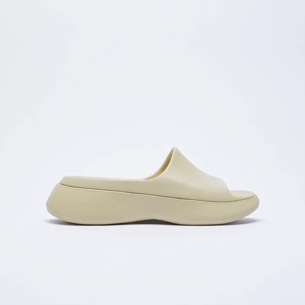 Zara Beige Rubberized Low Heel Sandals